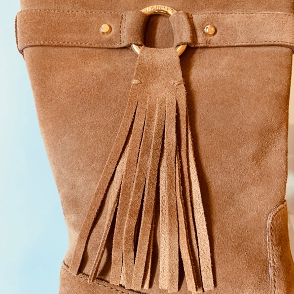 Like NEW Stylish Michael Kors Suede Boots with Tassel Size 9.5 - Picture 4 of 7